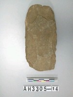 藏品(中型舌刃打製石斧)的圖片